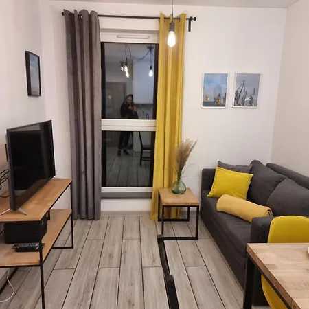 Old Town Yellow * Danzica