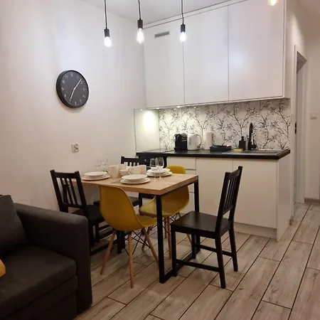 Апартаменты Old Town Yellow Гданьск